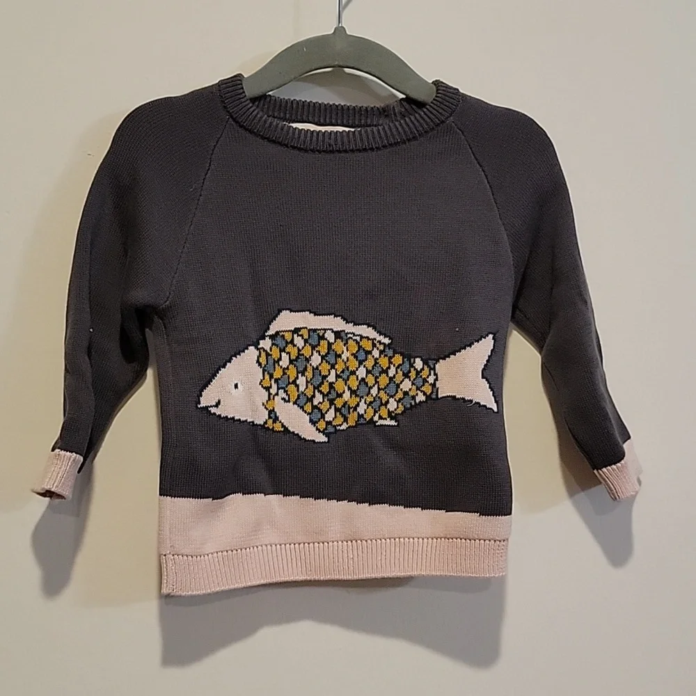 Red Caribou Sweater NWT made in peru size 6-9 months rainbow fish